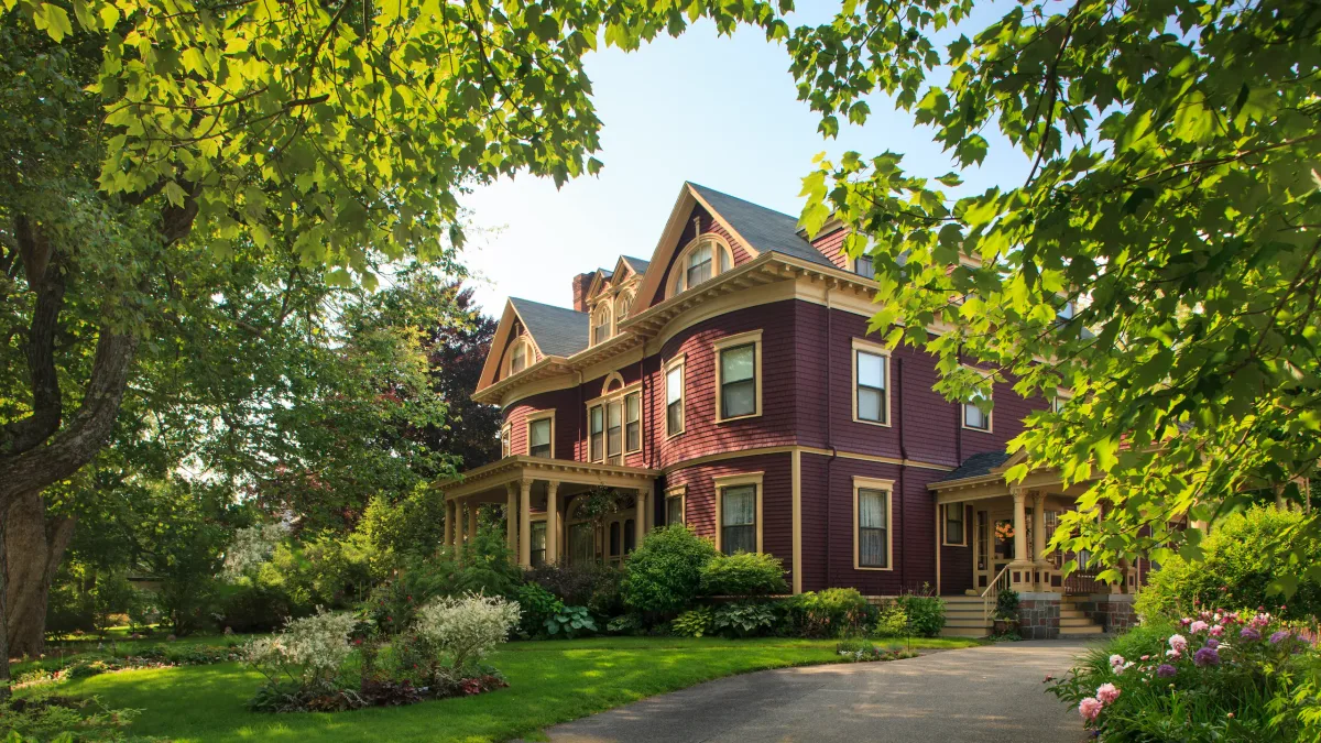 One House. Thousands of Treasures. — New Edinburgh, Ottawa